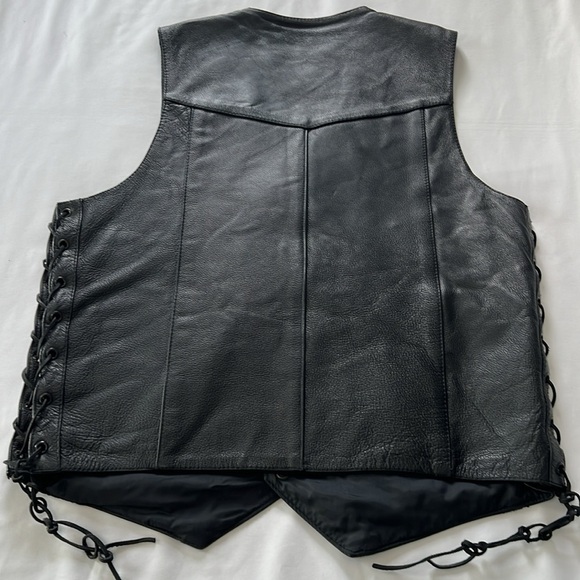 Leather Motorcycle Vest - Picture 2 of 6